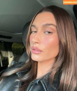 Hailey Baldwin Bieber photo #0483