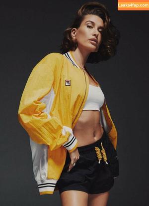 Hailey Baldwin Bieber photo #0511