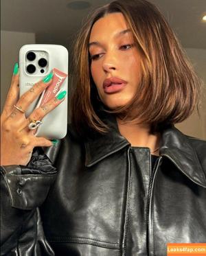 Hailey Baldwin Bieber photo #0540