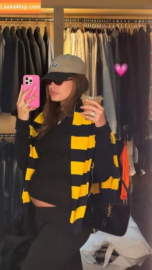 Hailey Baldwin Bieber photo #0565