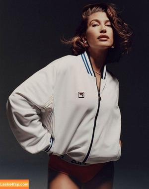 Hailey Baldwin Bieber photo #0567