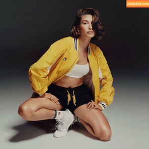 Hailey Baldwin Bieber photo #0571