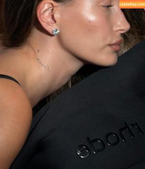 Hailey Baldwin Bieber photo #0842