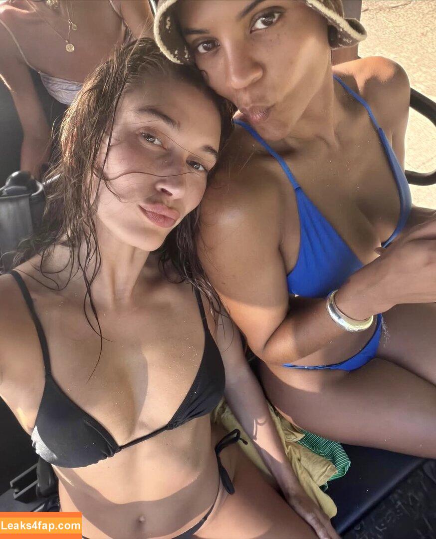 Hailey Baldwin / haileybieber слитое фото фото #0170