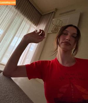 Hailey Baldwin photo #0157