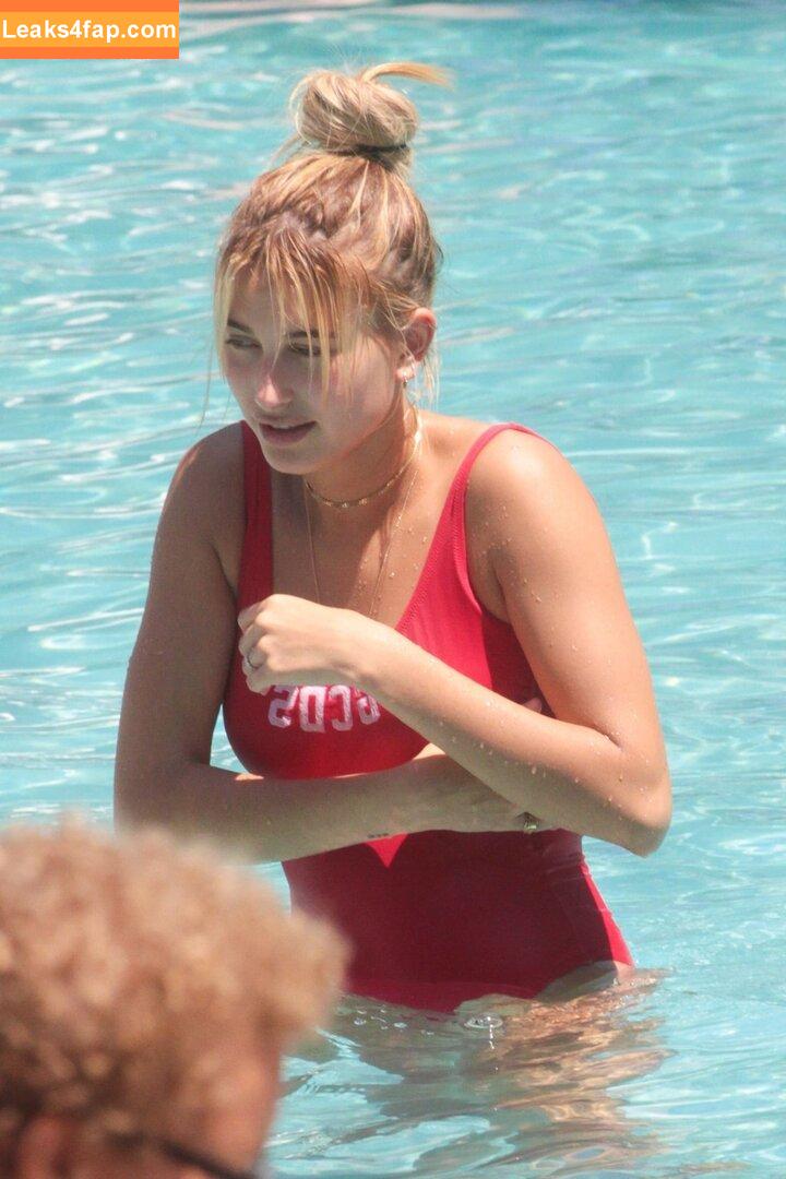 Hailey Bieber / haileeybear / haileybieber leaked photo photo #0313