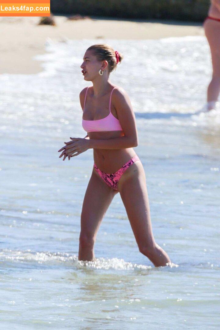 Hailey Bieber / haileybieber leaked photo photo #0367