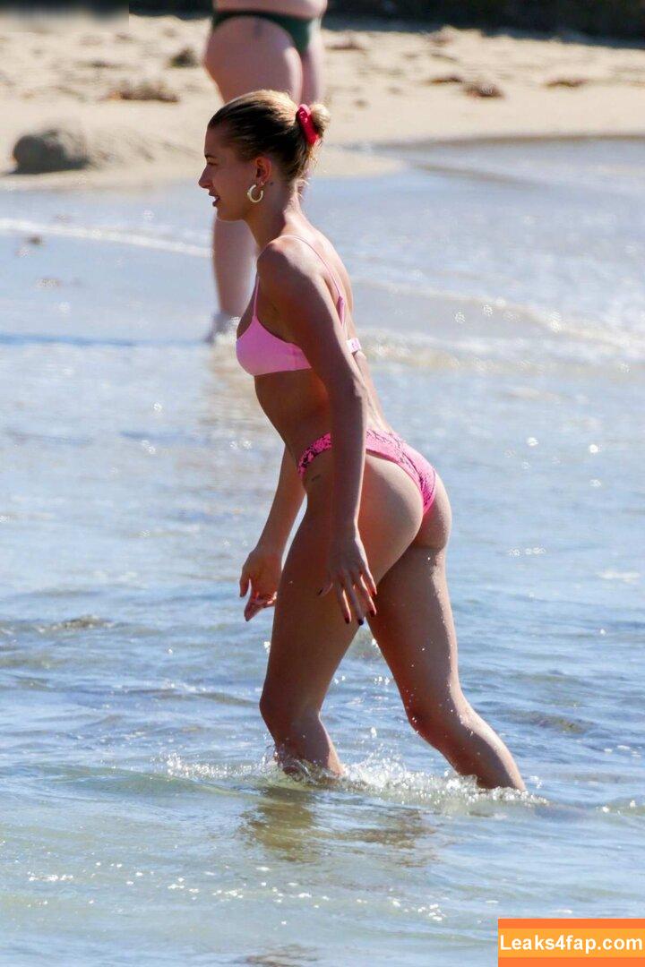 Hailey Bieber / haileybieber leaked photo photo #0372