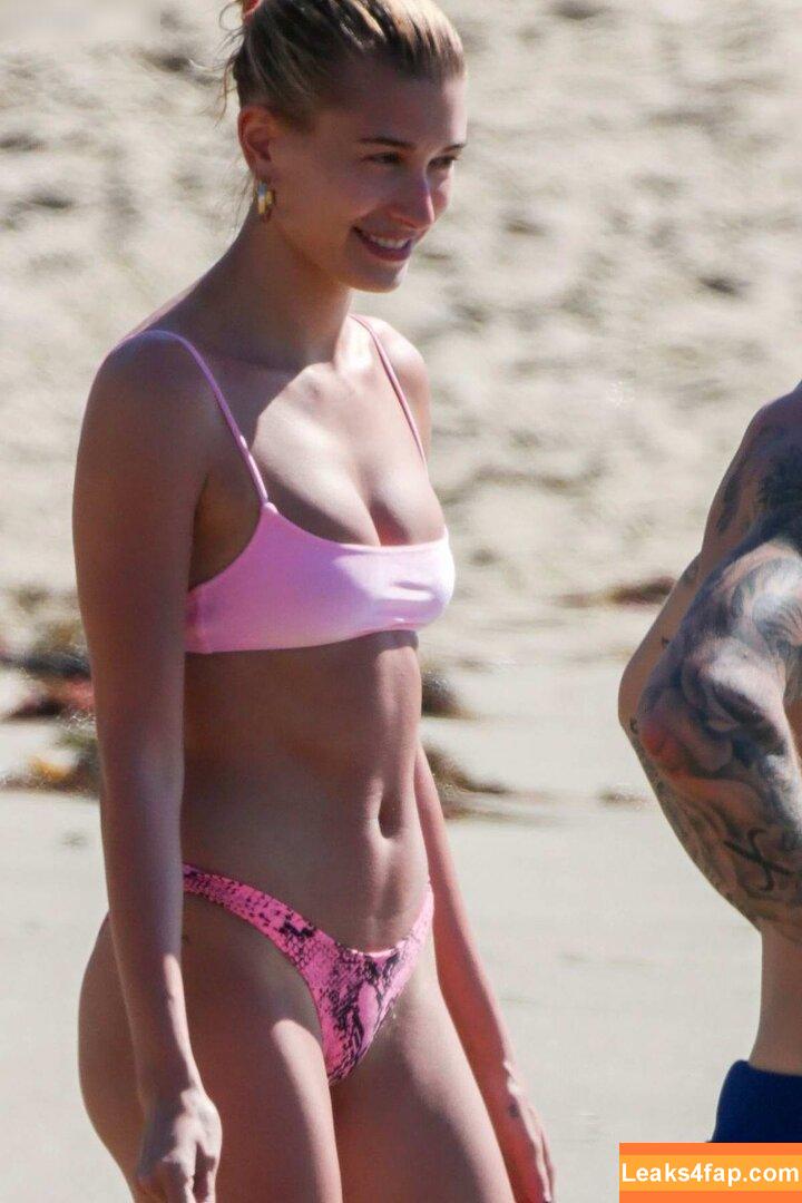 Hailey Bieber / haileybieber leaked photo photo #0381