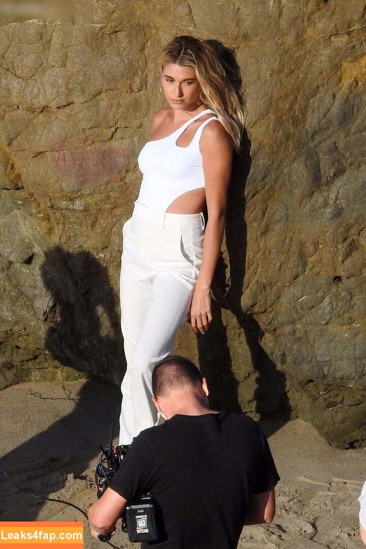 Hailey Bieber / haileybieber leaked photo photo #0386