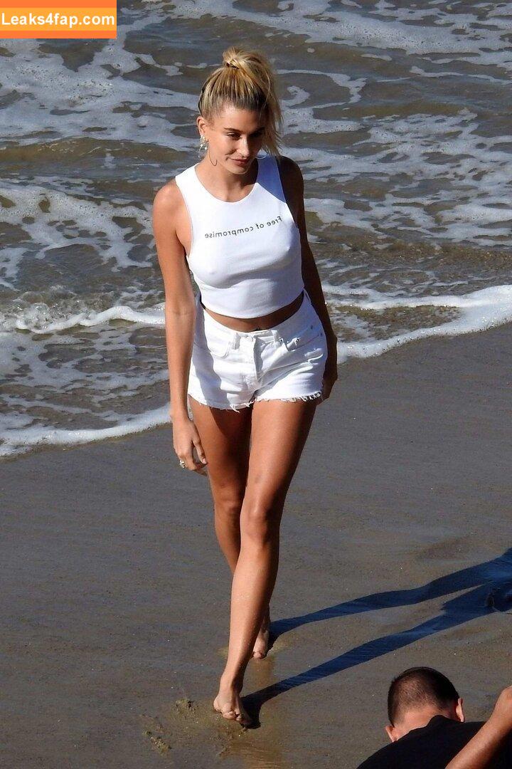 Hailey Bieber / haileybieber leaked photo photo #0391