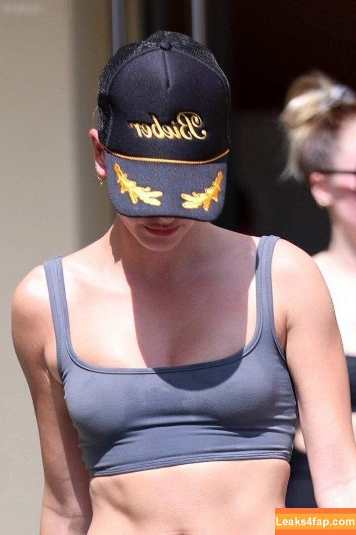 Hailey Bieber / haileybieber leaked photo photo #0616