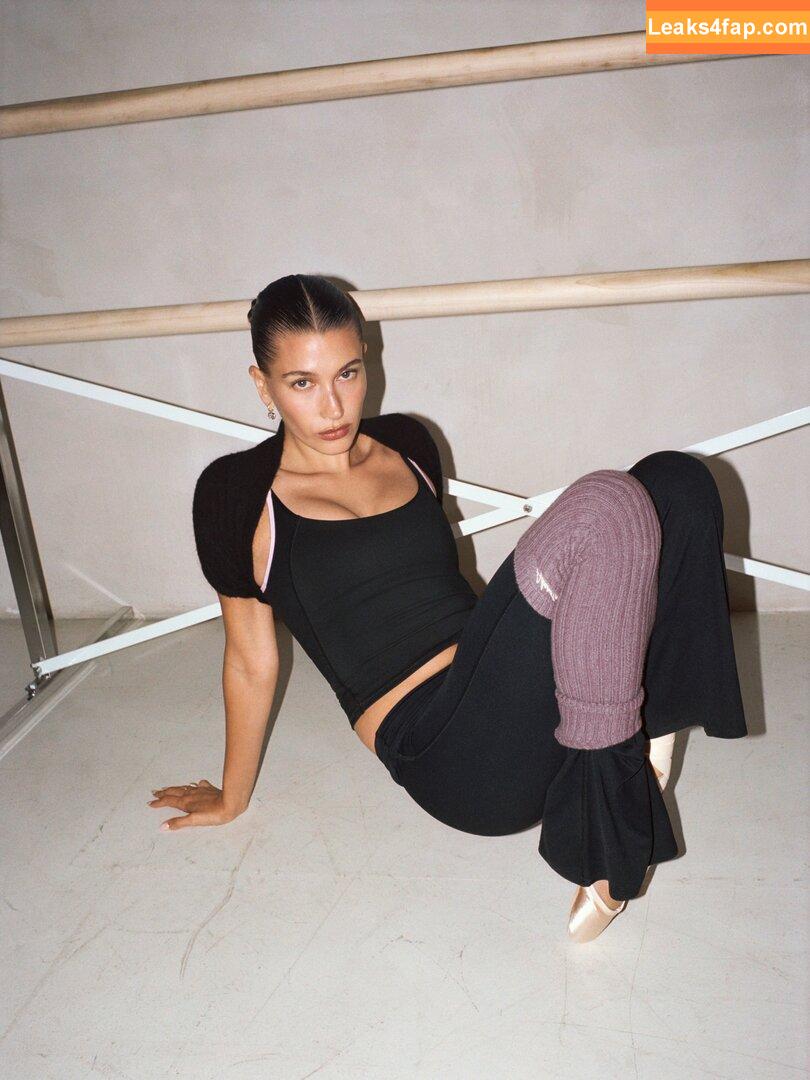 Hailey Bieber / HaileyBaldwin / haileeybear / haileybieber слитое фото фото #0681