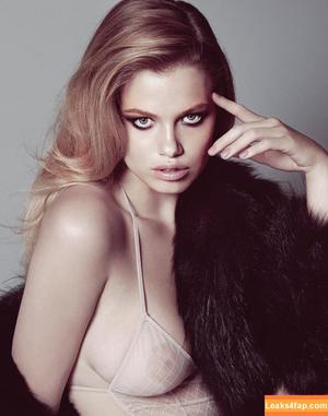 Hailey Clauson photo #0155