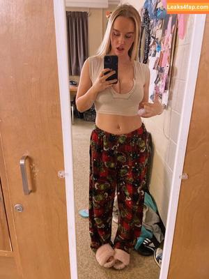 Hailey Frizzell photo #0038