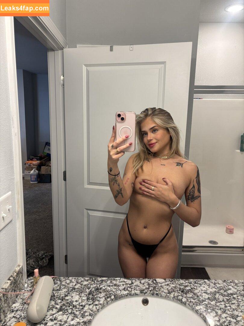 Hailey Knight / haileyknighttt leaked photo photo #0016