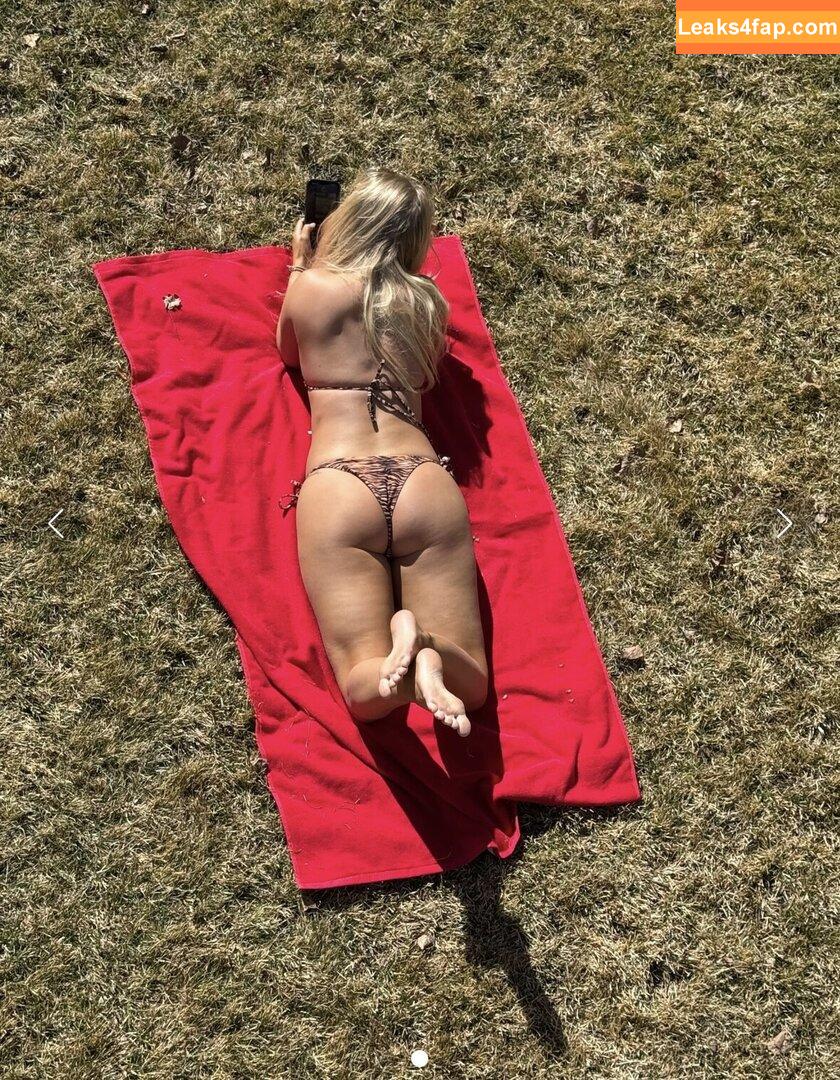 Hailey Ostrom / haileyostrom слитое фото фото #0024