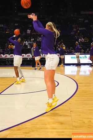 Hailey Van Lith photo #0061