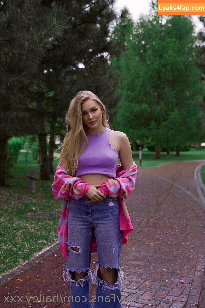 hailey.xxx / _.xx.hailey.xx._ leaked photo photo #0042