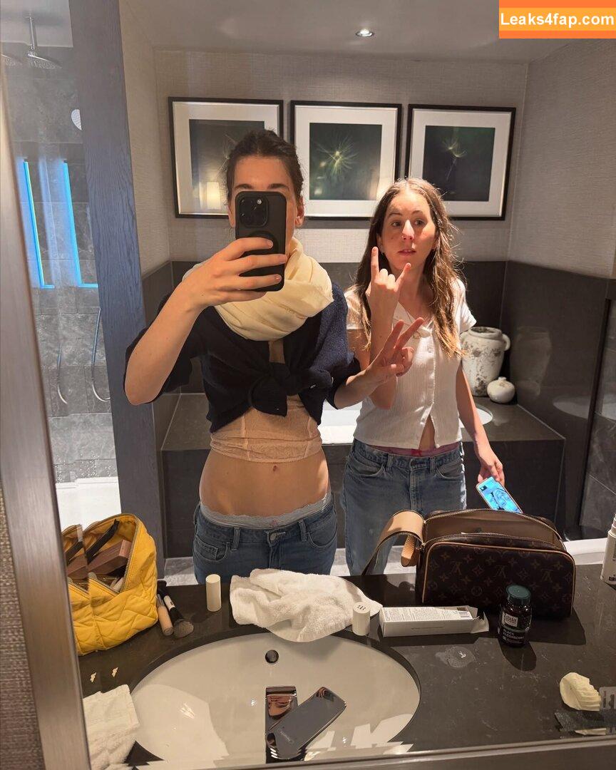 Haim Sisters / haimtheband leaked photo photo #0081