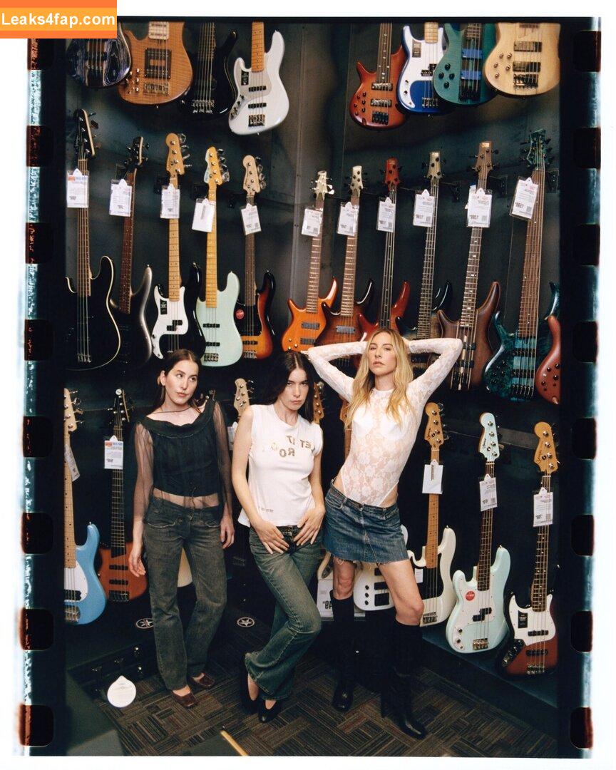 Haim Sisters / haimtheband leaked photo photo #0088