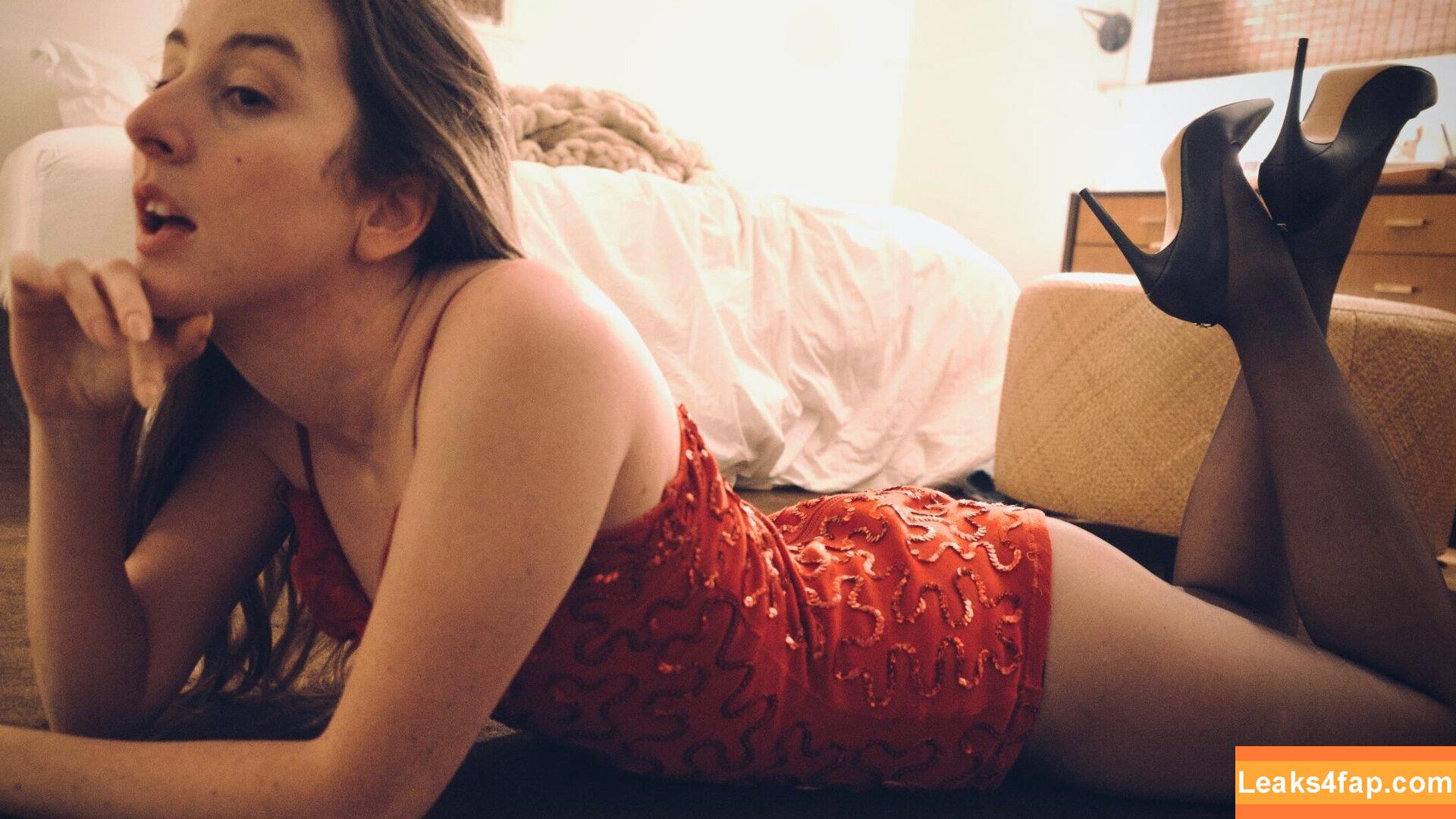 Haim Sisters / haimtheband leaked photo photo #0099