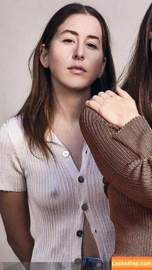 Haim Sisters photo #0064