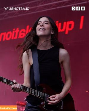 Haim Sisters photo #0067