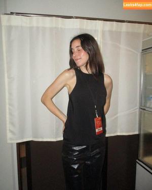 Haim Sisters photo #0069