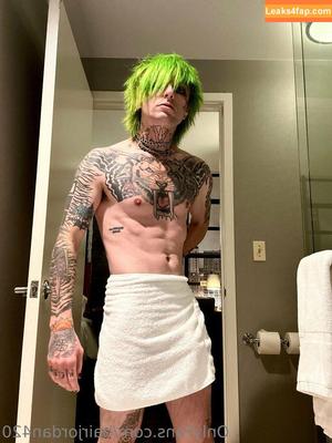 hairjordan420 photo #0030