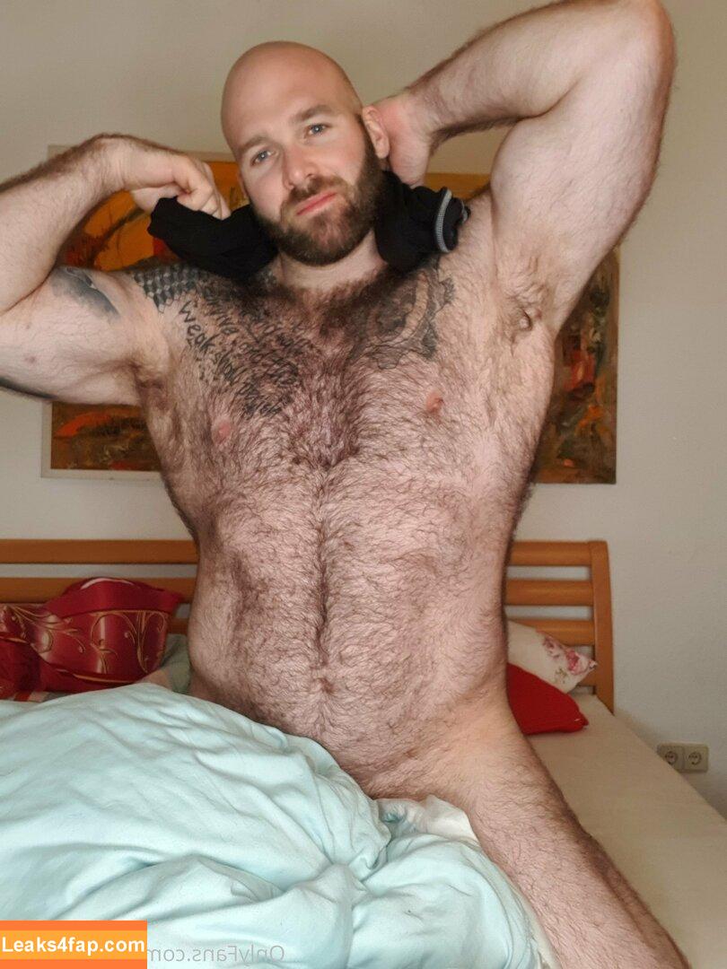 hairy_musclebear /  leaked photo photo #0068