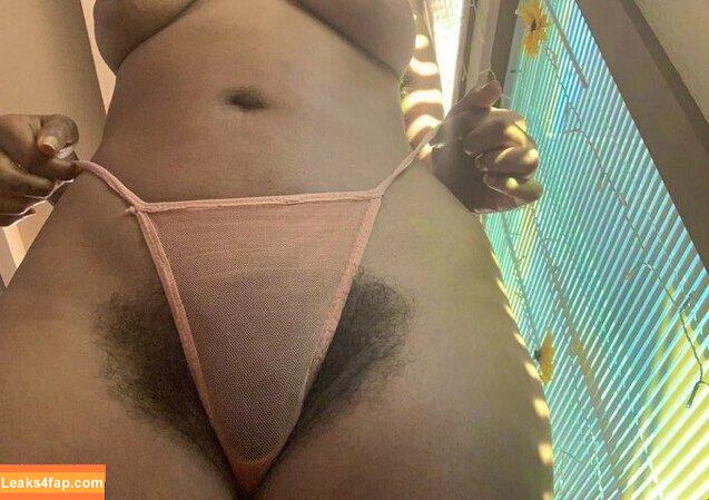 Hairy Women / HairyFairy420 / ig_naturals / pearlygirly06 leaked photo photo #0275