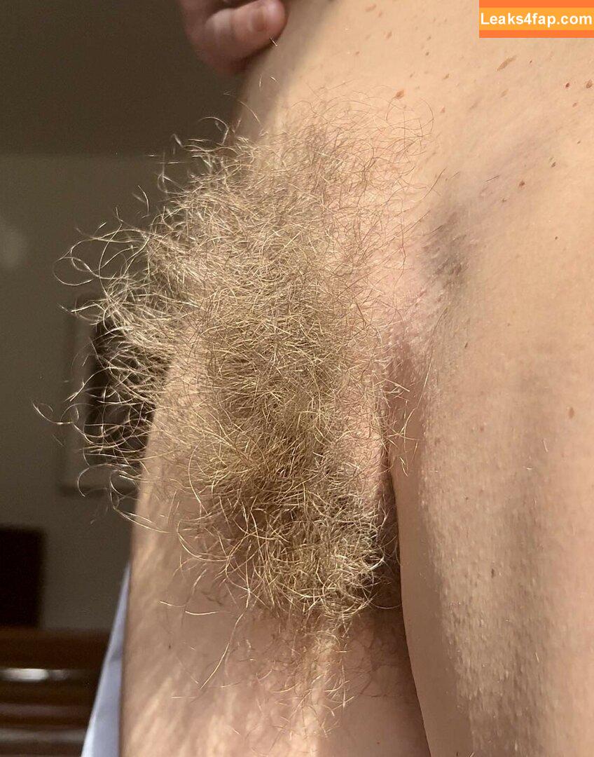Hairy Women / HairyFairy420 / ig_naturals / pearlygirly06 leaked photo photo #0643