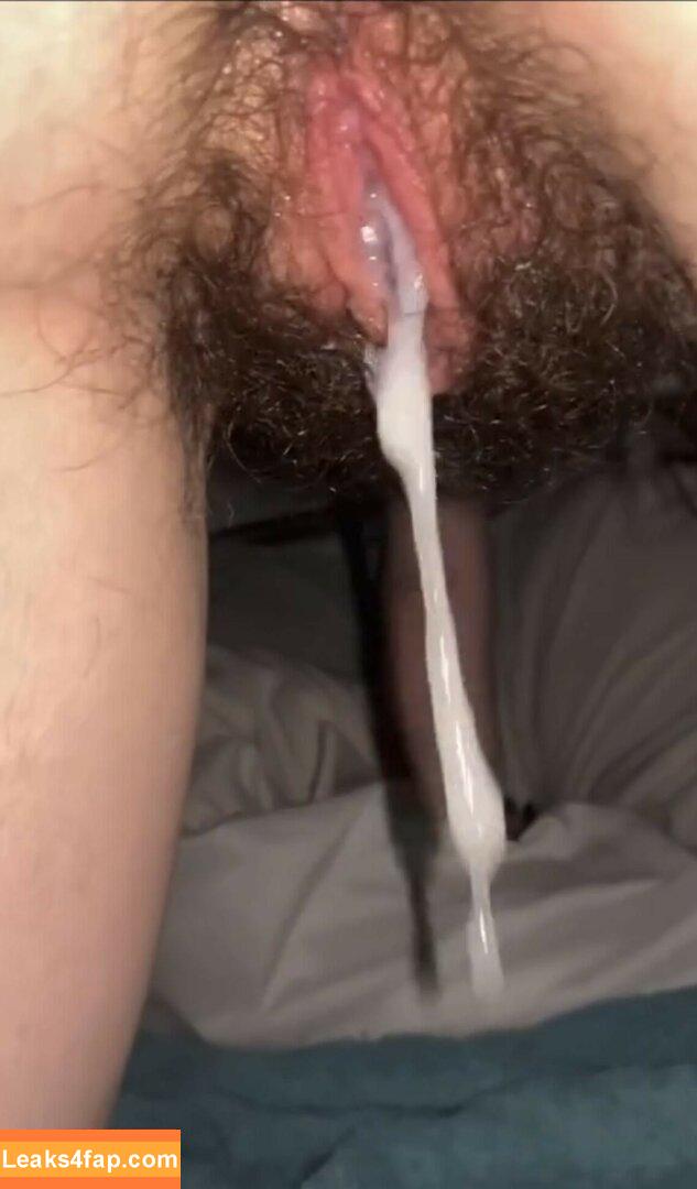 Hairy Women / HairyFairy420 / ig_naturals / pearlygirly06 leaked photo photo #0692