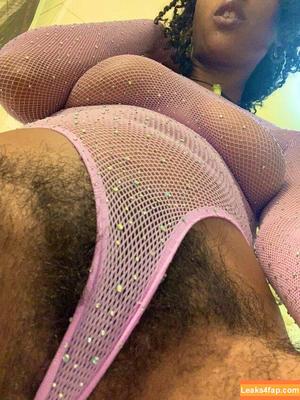 Hairy Women photo #0281