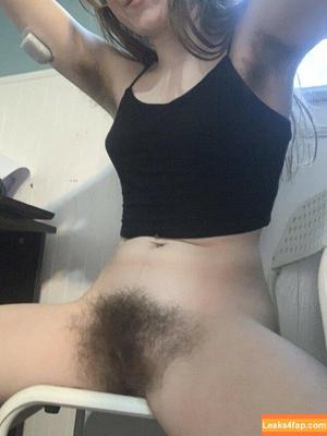 Hairy Women photo #0367