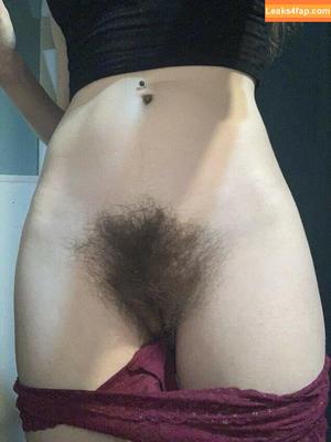 Hairy Women photo #0368