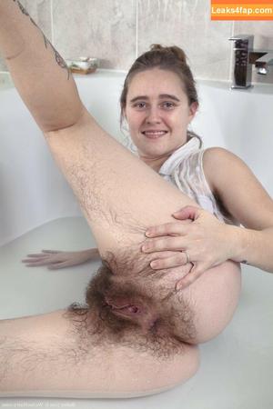 Hairy Women photo #0528