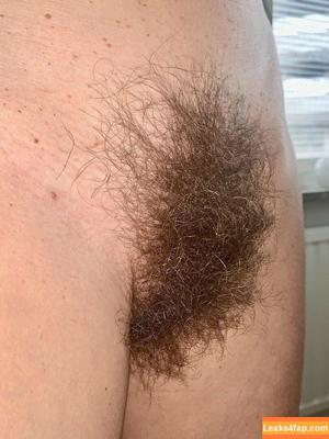 Hairy Women photo #0641