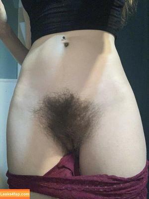Hairy Women photo #0676