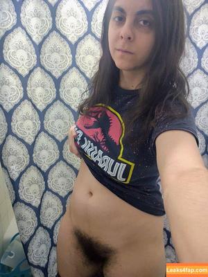 Hairy Women photo #0776