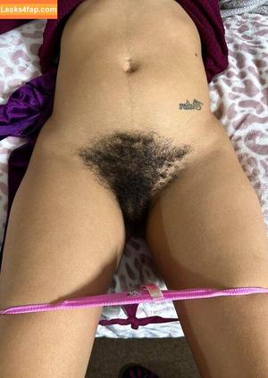 Hairy Women photo #0980