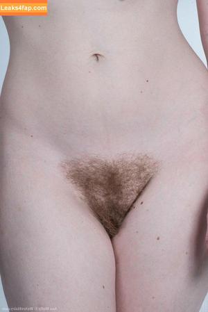 Hairy Women photo #1186