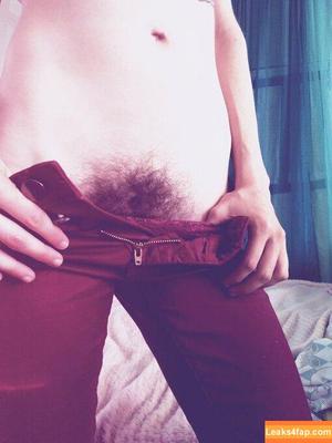 Hairy Women photo #1477