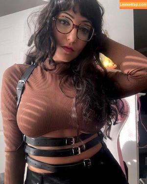 Hairy Women photo #1621