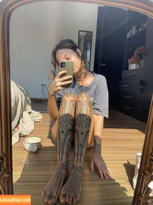 Hairy Women photo #1799