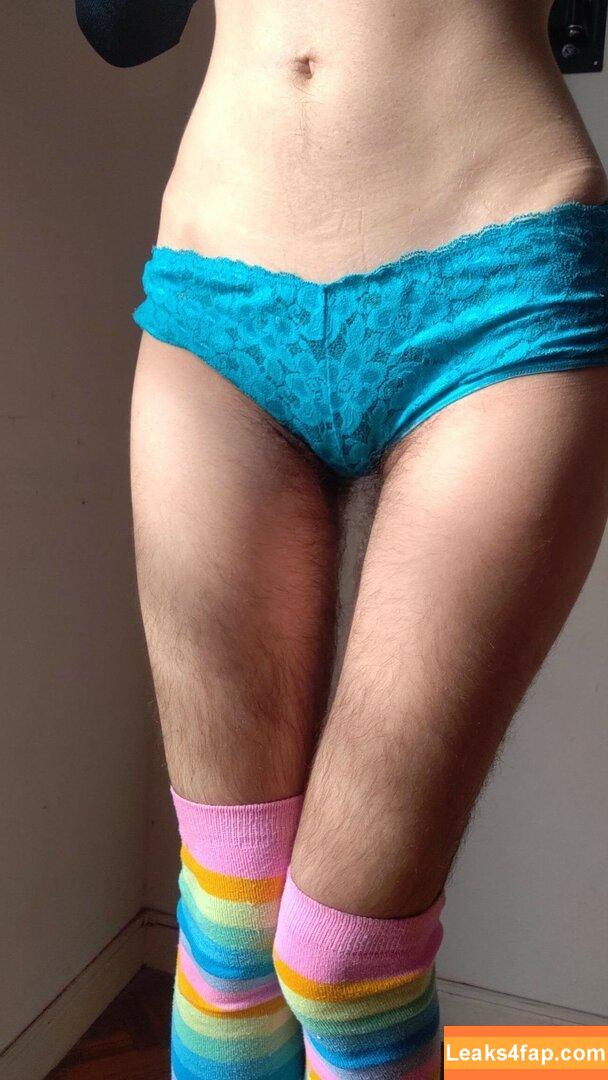 Hairy Women / HairyFairy420 / ig_naturals / pearlygirly06 leaked photo photo #2134