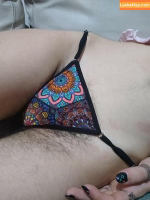 Hairy Women photo #2135