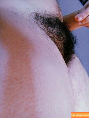Hairy Women photo #2198