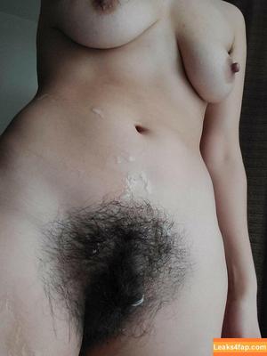 Hairy Women photo #2378